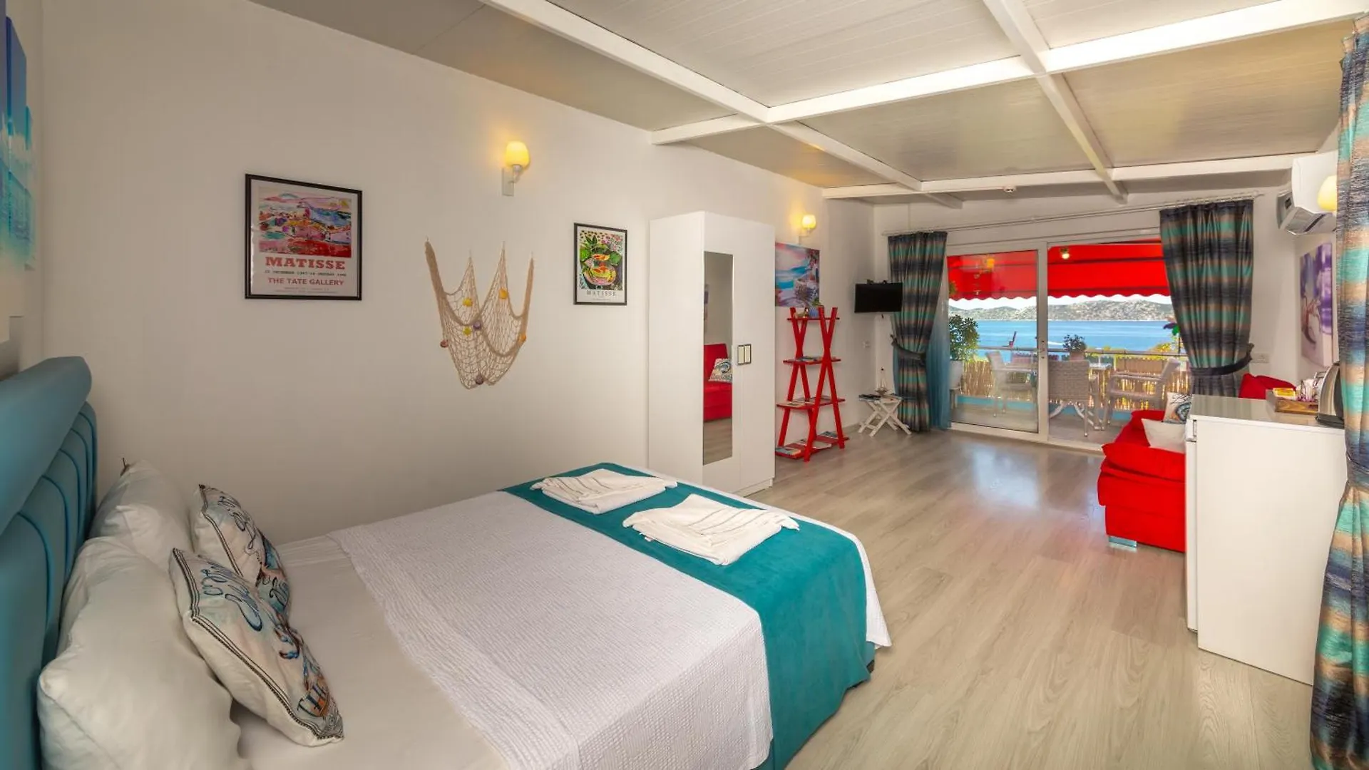 Gazde/Camere de închiriat Derin Mavi Suit Butik Otel Sogut  Turcia