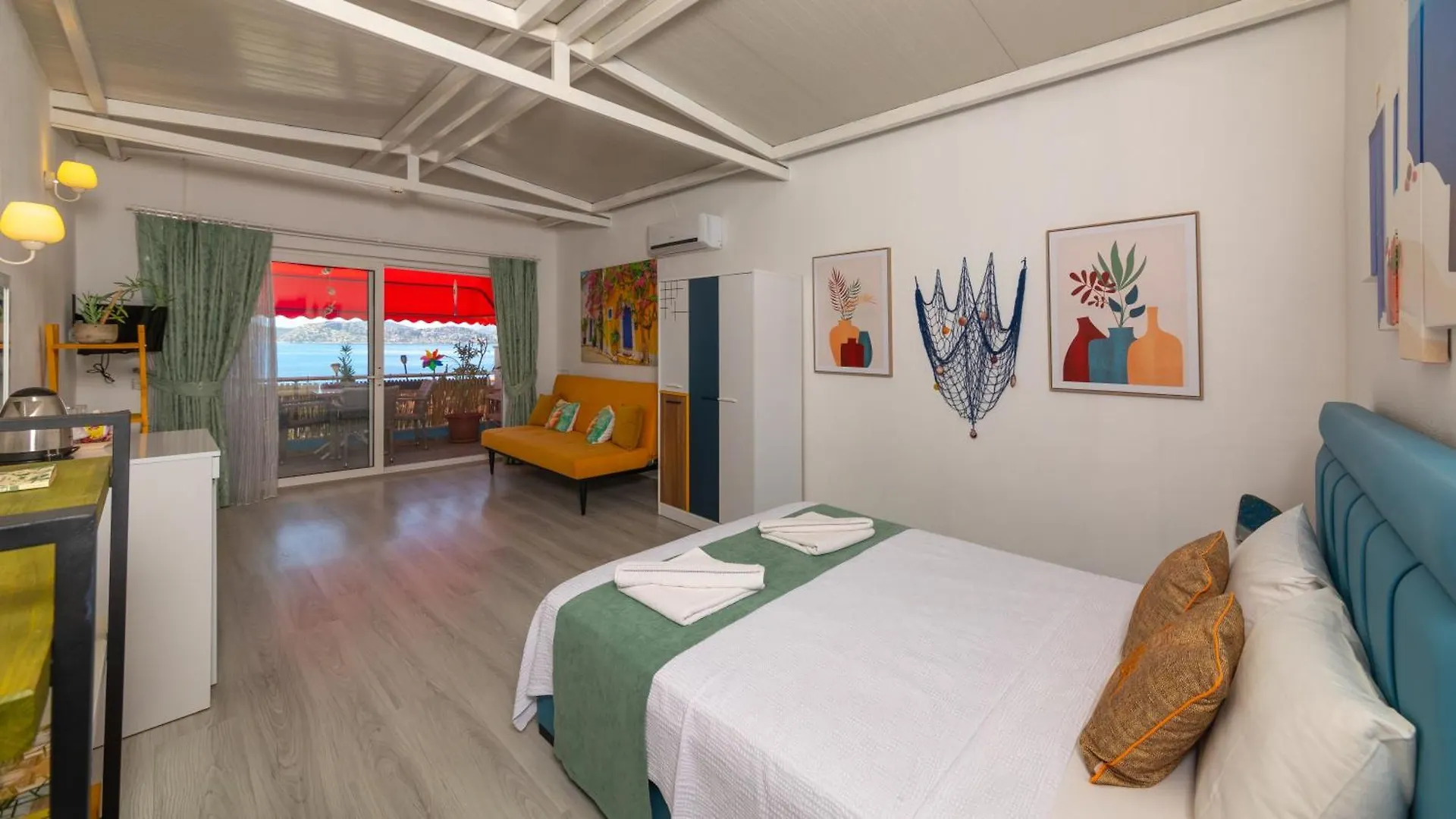 Derin Mavi Suit Butik Otel Sogut  Turcia