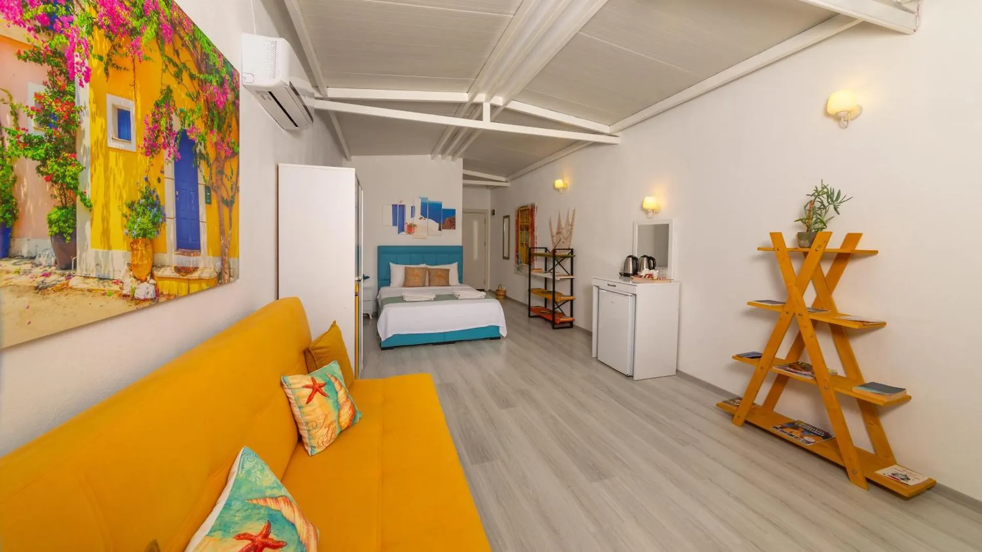 Derin Mavi Suit Butik Otel Sogut  0*, Sogut (Aegean) Turchia