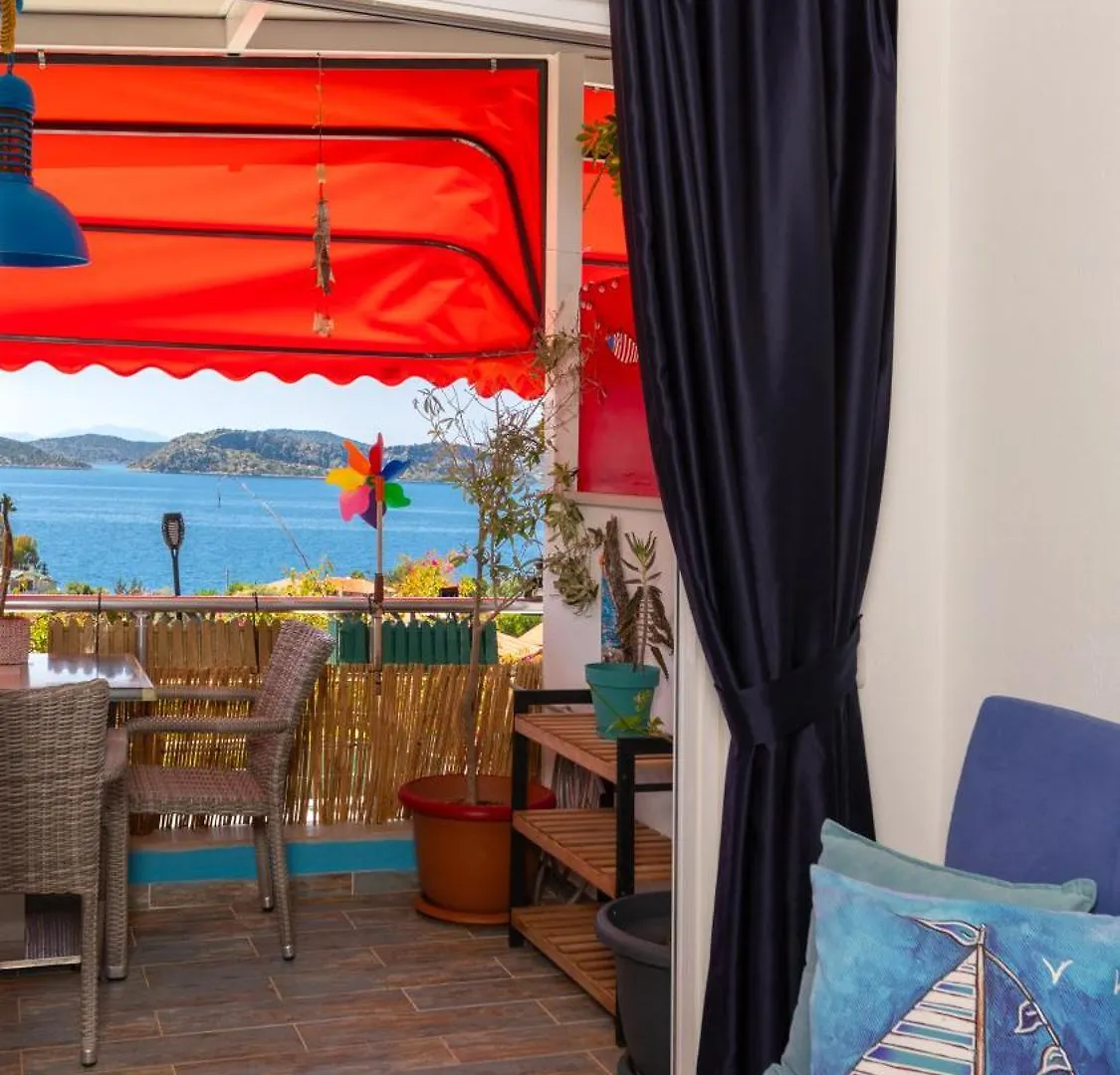 Derin Mavi Suit Butik Otel Sogut  Turcia