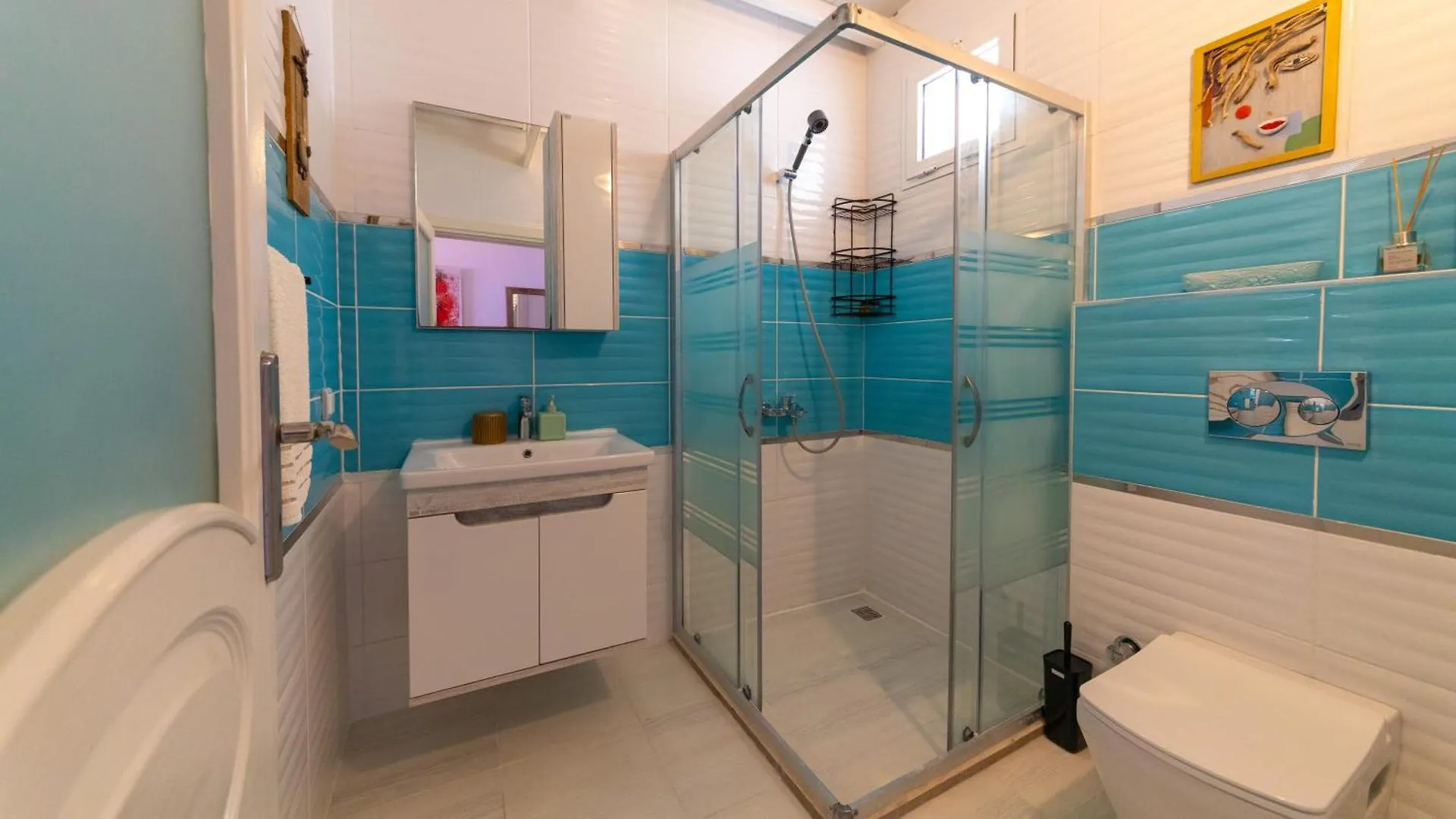 Derin Mavi Suit Butik Otel Sogut  Sogut (Aegean)