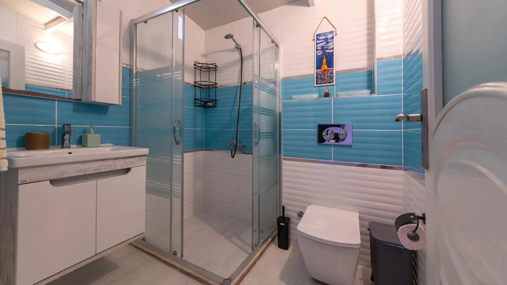 Derin Mavi Suit Butik Otel Sogut  0*, Sogut (Aegean)