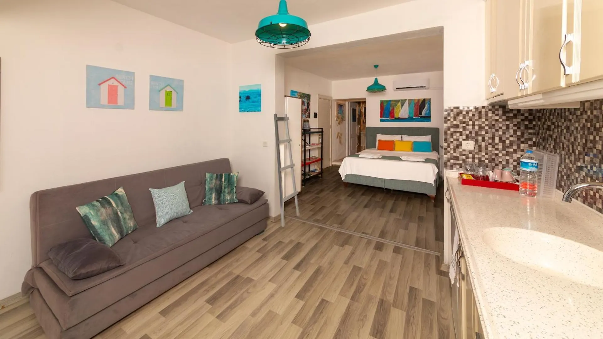 Derin Mavi Suit Butik Otel Sogut  0*, Sogut (Aegean)